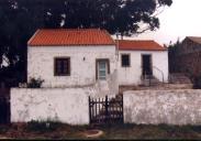 Casa saloia na localidade de Azoia, Colares.