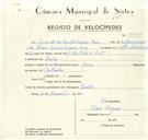 Registo de velocípede de marca Agria, com o nº 9402, em nome de Armindo dos Santos Correia Rosa, morador em Queluz.