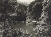 Vista parcial da Lagoa Azul na serra de Sintra.