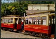 Praia das Maças. Sintra - Portugal. Típico Carro Elétrico em funcionamento entre Sintra - Praia das Maças. 