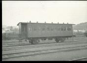 Carruagem Mista de 1ª, 2ª e 3ª classe ABC 6f 451 (Série ABC 6f 451 a 454), construida em 1915, nas Oficinas Gerais de Lisboa (Santa Apolónia)