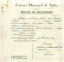 Registo de velocípede de marca Cicles Pombal, com o nº 9284, em nome de António Oliveira Soares, morador em Albarraque.