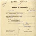 Registo de velocípede de marca Popular, com o nº 3008, em nome de João Roberto, morador em Queluz.