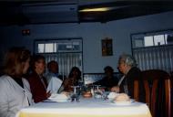 Dr.ª Maria João Raposo, técnica da Câmara Municipal de Sintra e a atriz Io Apolloni, durante um almoço no restaurante "Tendinha" em Mem Martins.