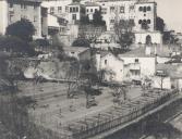 Vista parcial da vila de Sintra com o palácio Nacional de Sintra e hortas nas traseiras do edificio do Hospital.