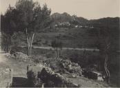 Vista geral da Serra de Sintra com o Palácio da Pena, o Castelo dos Mouros, o Palácio Nacional de Sintra e a Ribeira de Sintra.