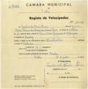 Registo de velocípede com o nº 2044, em nome de Carlos da Silva Pires, morador em Queluz.