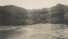 Vista parcial da Lagoa Azul na serra de Sintra.