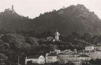 Vista Geral da Serra de Sintra com o Castelo dos Mouros