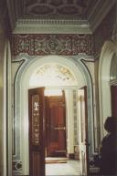 Pintura em trompe-l'oeil no corredor do palacete da Quinta Nova da Assunção em Belas.