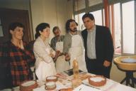 Visita de Rui Pereira, vereador da Câmara Municipal, acompanhado por Maria Conceição Carvalho e Maria João Figueiredo, à Escola de Formação Profissional.