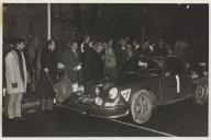 Partida de uma prova noturna do Rally das Camélias na Volta do Duche em Sintra.