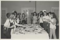 Lanche convívio de estudantes na Sala da Nau no Palácio Valenças. 