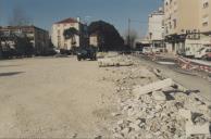 Construção do parque de estacionamento na rua rio da Azenha em Mem Martins.