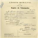 Registo de velocípede de marca Danúbio, com o nº 3897, em nome de José Valentim Barbosa, morador em Almoçageme.