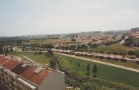 Vista parcial do parque urbano Felício Loureiro em Queluz.