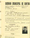 Registo de matricula de cocheiro profissional em nome de António Garcia, morador em Queluz, com o nº de inscrição 813.