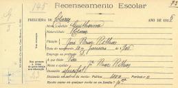 Recenseamento escolar de Guilherme Rilhas, filho de José Braz Rilhas, morador no Mucifal.