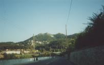 Troço da estrada entre o Carrascal e a Ribeira de Sintra com a Serra e o Palácio da Pena.
