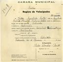 Registo de velocípede com o nº 526, em nome de Vítor Agostinho Leitão, morador em Cabecinha.