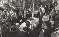 Funeral e homenagem ao escritor Ferreira de Castro. 