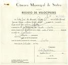 Registo de velocípede de marca FBM, com o nº 9312, em nome de Vítor José de Azevedo Névoa, morador em Rua José Antunes dos Santos, Sintra.