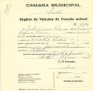 Registo de um veiculo de duas rodas tirado por um animal de espécie cavalar destinado a transporte de mercadorias em nome de Júlio Canas Pereira, morador no Casal de Vale Mourão.