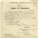 Registo de velocípede com o nº 3932, em nome de Manuel Domingos Pereira, morador em Queluz.