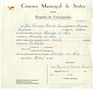 Registo de velocípede de marca Sachs, com o nº 8805, em nome de José Fernando Godinho Fernandes, morador em Azenhas do Mar.