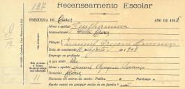Recenseamento escolar de Guilhermina Lourenço, filha de Manuel Gregório Lourenço, moradora em Colares.