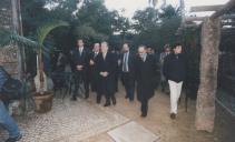 Comitiva que participou na inauguração das Quimeras na entrada do Palácio de Monserrate, com a presença do Presidente da Republica Dr. Jorge Sampaio, Presidente da Câmara Municipal de Sintra, Dr. Fernando Seara e o Vereador Lacerda Tavares.