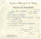 Registo de velocípede de marca Cuciolo Ducati, com o nº 9482, em nome de Jaime Dias Batista, morador em Praia das Maçãs.