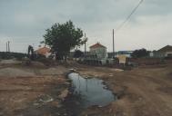 Construção da rede pública de saneamento básico em Negrais.