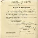 Registo de velocípede de marca Oriental, com o nº 1683, em nome de Manuel [Fouto] Velez, morador em Praia das Maçãs.