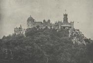 Fachada principal do Palácio Nacional da Pena.