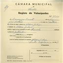 Registo de velocípede de marca Caravela, com o nº 3961, em nome de Domingos Duarte, morador em Aldeia Galega.