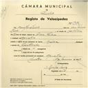 Registo de velocípede de marca Aprilia, com o nº 3919, em nome de Onofre Luís, morador em Agualva.