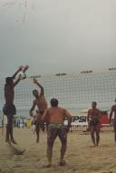 Voleibol na <span class="hilite">Praia</span> das Maçãs organizado pela Câmara Municipal de Sintra.