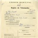 Registo de velocípede de marca Cycles Pombal, com o nº 4047, em nome de João Augusto, morador em Cacém.
