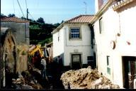 Obras na via pública na aldeia do Penedo, Colares.