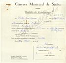 Registo de velocípede de marca F.B.M., com o nº 8833, em nome de Vítor José Névoa, morador em Sintra.