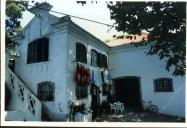 Casas na localidade do Pé da Serra, Colares.