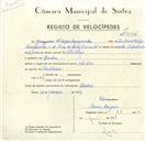 Registo de velocípede com o nº 9544, em nome de Joaquim Filipe Carapinha, morador em Queluz.