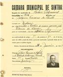 Registo de matricula de cocheiro profissional em nome de Joaquim Francisco da Cunha, morador em Queluz, com o nº de inscrição 812.