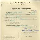Registo de velocípede de marca Champion, com o nº 3976, em nome de Joaquim Luís Triste, morador em Vale de Lobos.