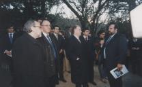 Comitiva que participou na inauguração das Quimeras na entrada do Palácio de Monserrate, com a presença do Presidente da Republica Dr. Jorge Sampaio, Presidente da Câmara Municipal de Sintra, Dr. Fernando Seara e Dr. Marco Almeida.