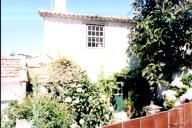 Casas na aldeia do Penedo, Colares.