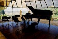 Concerto de Pedro Burmester / Pedro Ribeiro / António Saiote / Hugues Kesteman / Abel Pereira, na Quinta da Piedade, durante o Festival de Música de Sintra.