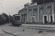 Elétrico junto ás oficinas na Ribeira de Sintra.