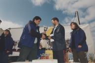 Rui Pereira, vereador da Câmara Municipal de Sintra, durante a entrega de troféus aos participantes da corrida "Fim da Europa".